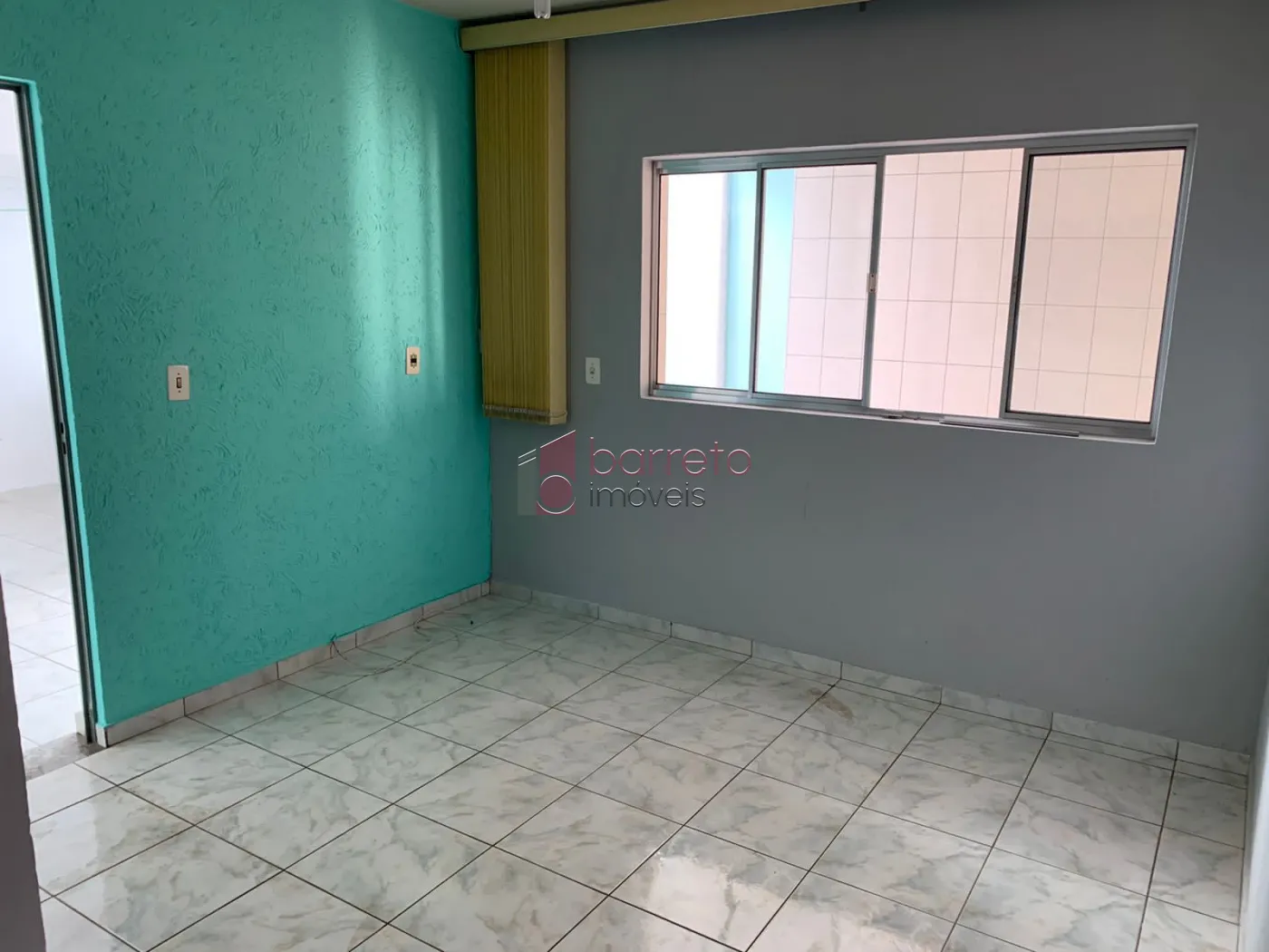 CASA PARA LOCAÇÃO E VENDA COM 03 QUARTOS NO JARDIM TARUMÃ JUNDIAÍ/SP