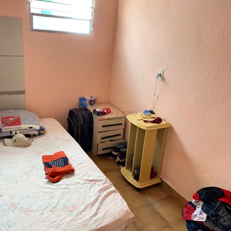 CASA PARA LOCAÇÃO E VENDA COM 03 QUARTOS NO JARDIM TARUMÃ JUNDIAÍ/SP