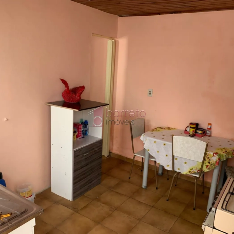 CASA PARA LOCAÇÃO E VENDA COM 03 QUARTOS NO JARDIM TARUMÃ JUNDIAÍ/SP