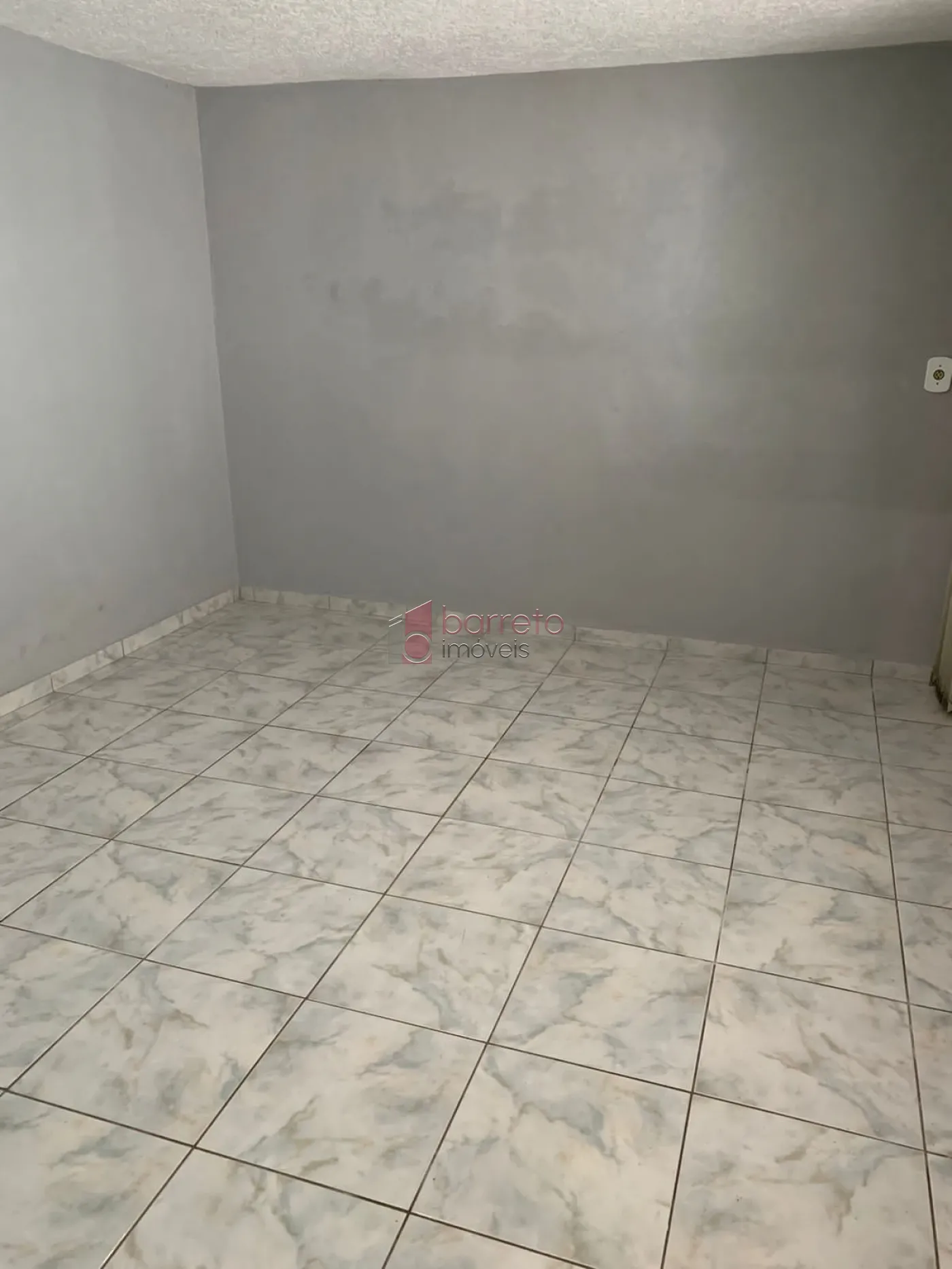 CASA PARA LOCAÇÃO E VENDA COM 03 QUARTOS NO JARDIM TARUMÃ JUNDIAÍ/SP