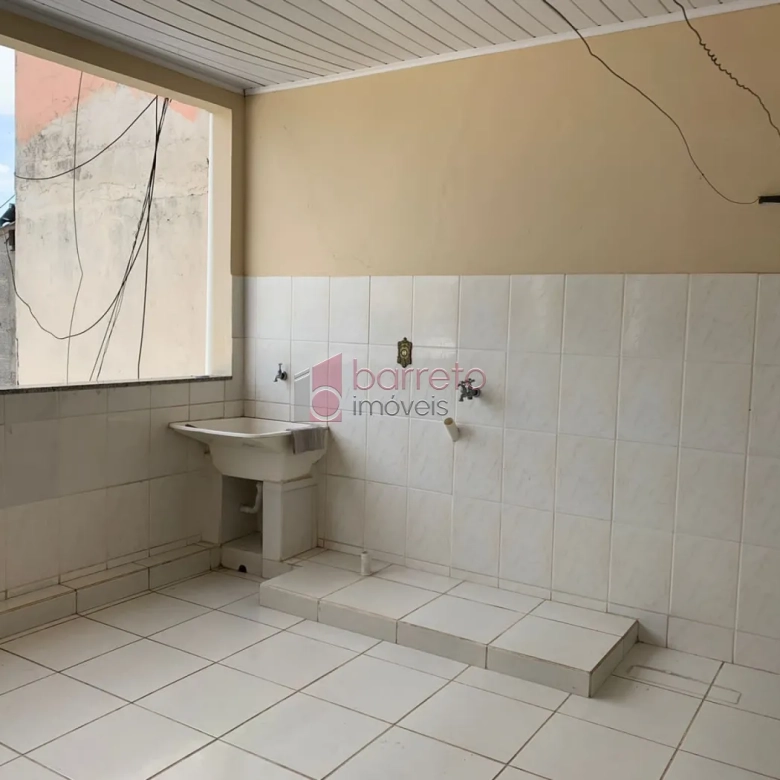 CASA PARA LOCAÇÃO E VENDA COM 03 QUARTOS NO JARDIM TARUMÃ JUNDIAÍ/SP