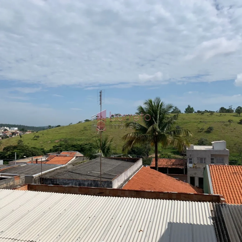 CASA PARA LOCAÇÃO E VENDA COM 03 QUARTOS NO JARDIM TARUMÃ JUNDIAÍ/SP