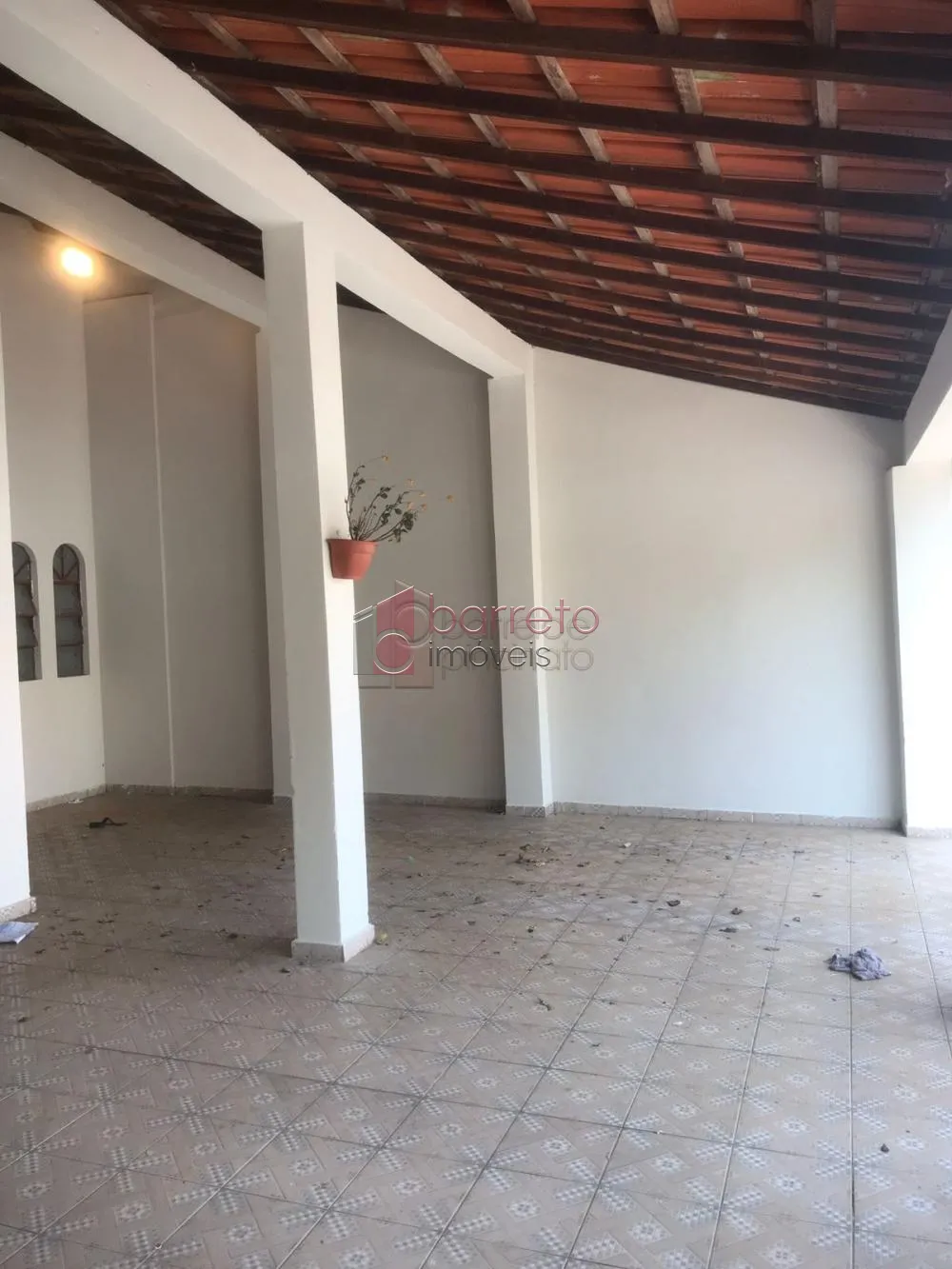 CASA PARA VENDA EM JUNDIAÍ NO BAIRRO JD. TORRE SÃO JOSÉ.