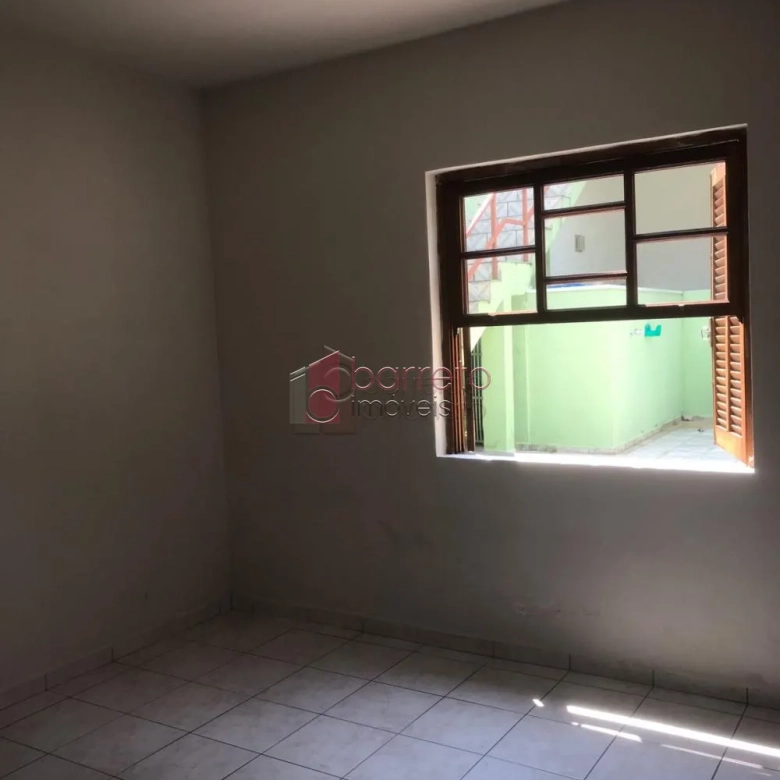 CASA PARA VENDA EM JUNDIAÍ NO BAIRRO JD. TORRE SÃO JOSÉ.