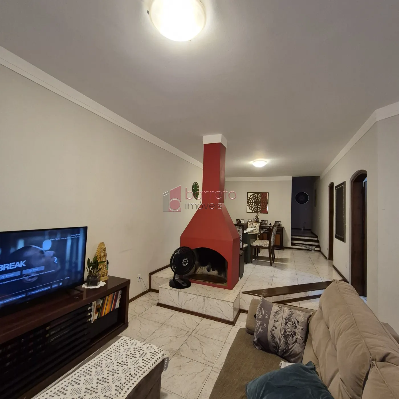 CASA À VENDA NO BAIRRO TORRES DE SÃO JOSÉ EM JUNDIAÍ/SP