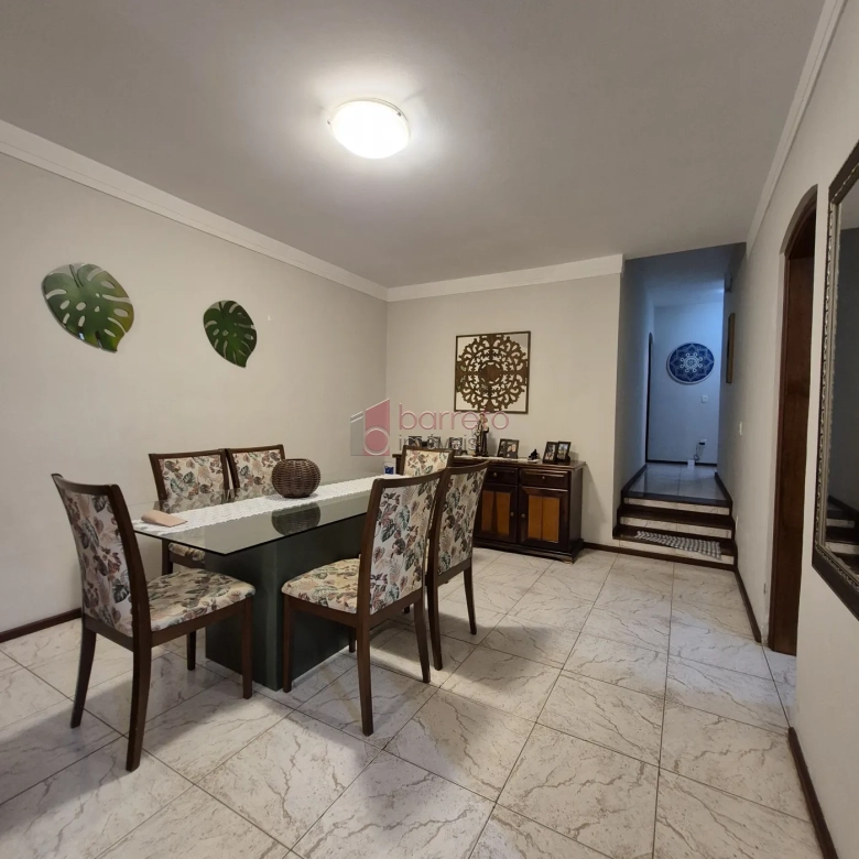 CASA À VENDA NO BAIRRO TORRES DE SÃO JOSÉ EM JUNDIAÍ/SP