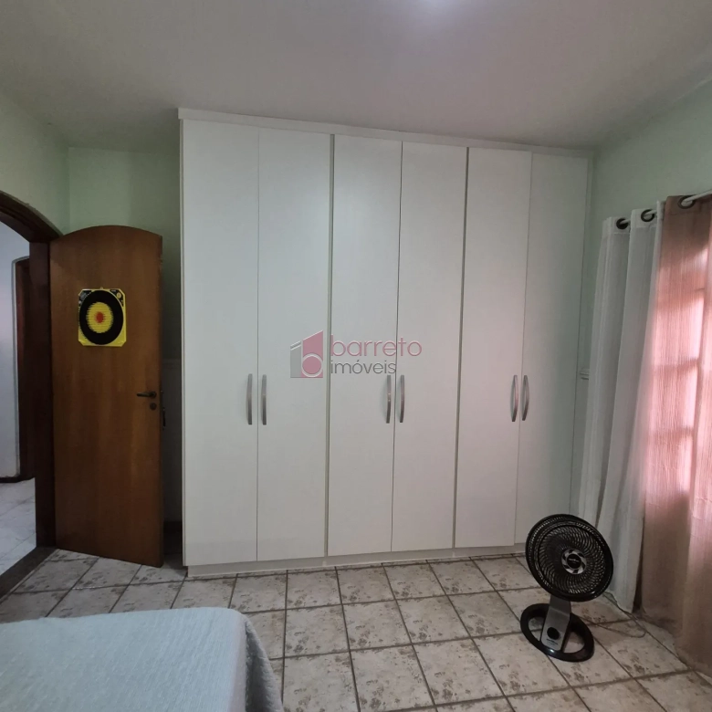 CASA À VENDA NO BAIRRO TORRES DE SÃO JOSÉ EM JUNDIAÍ/SP
