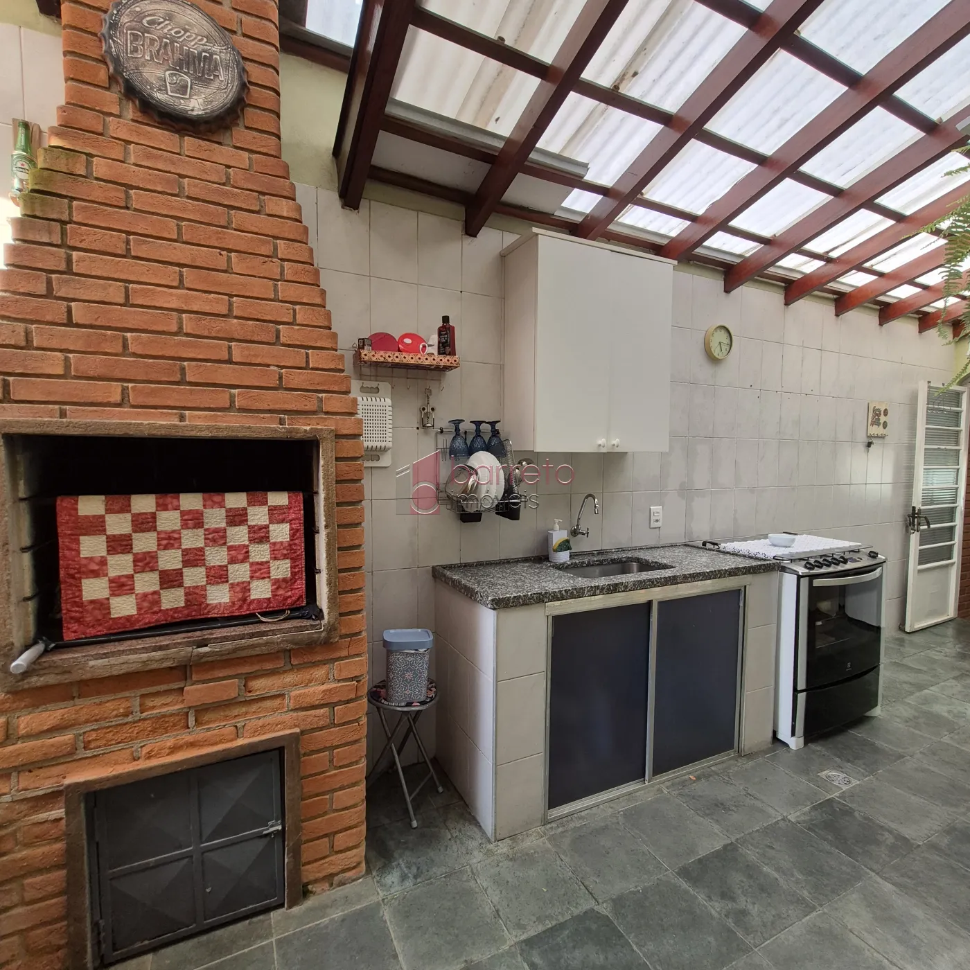 CASA À VENDA NO BAIRRO TORRES DE SÃO JOSÉ EM JUNDIAÍ/SP