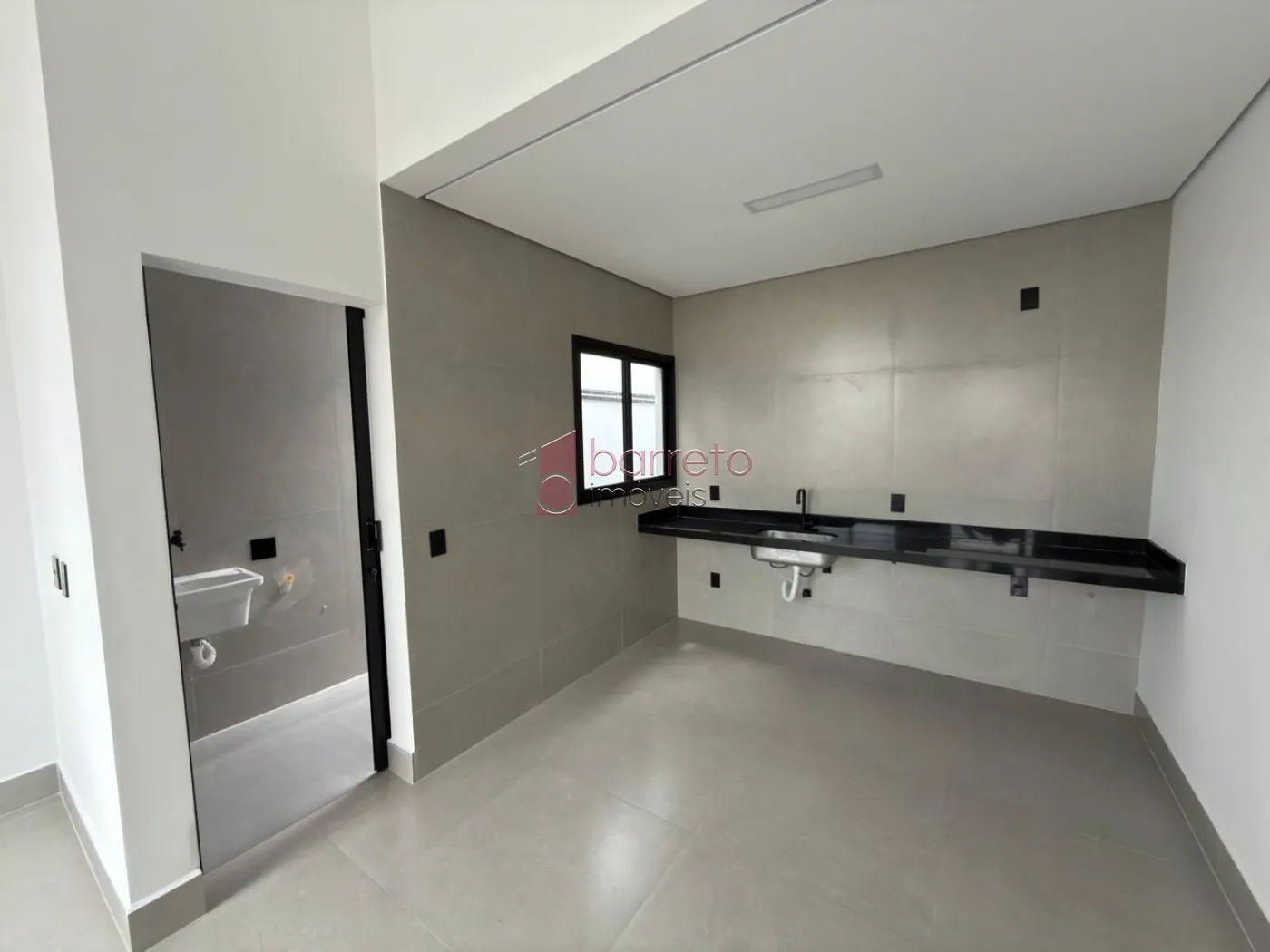 CASA TÉRREA À VENDA NO JARDIM VALE VERDE EM JUNDIAÍ/SP