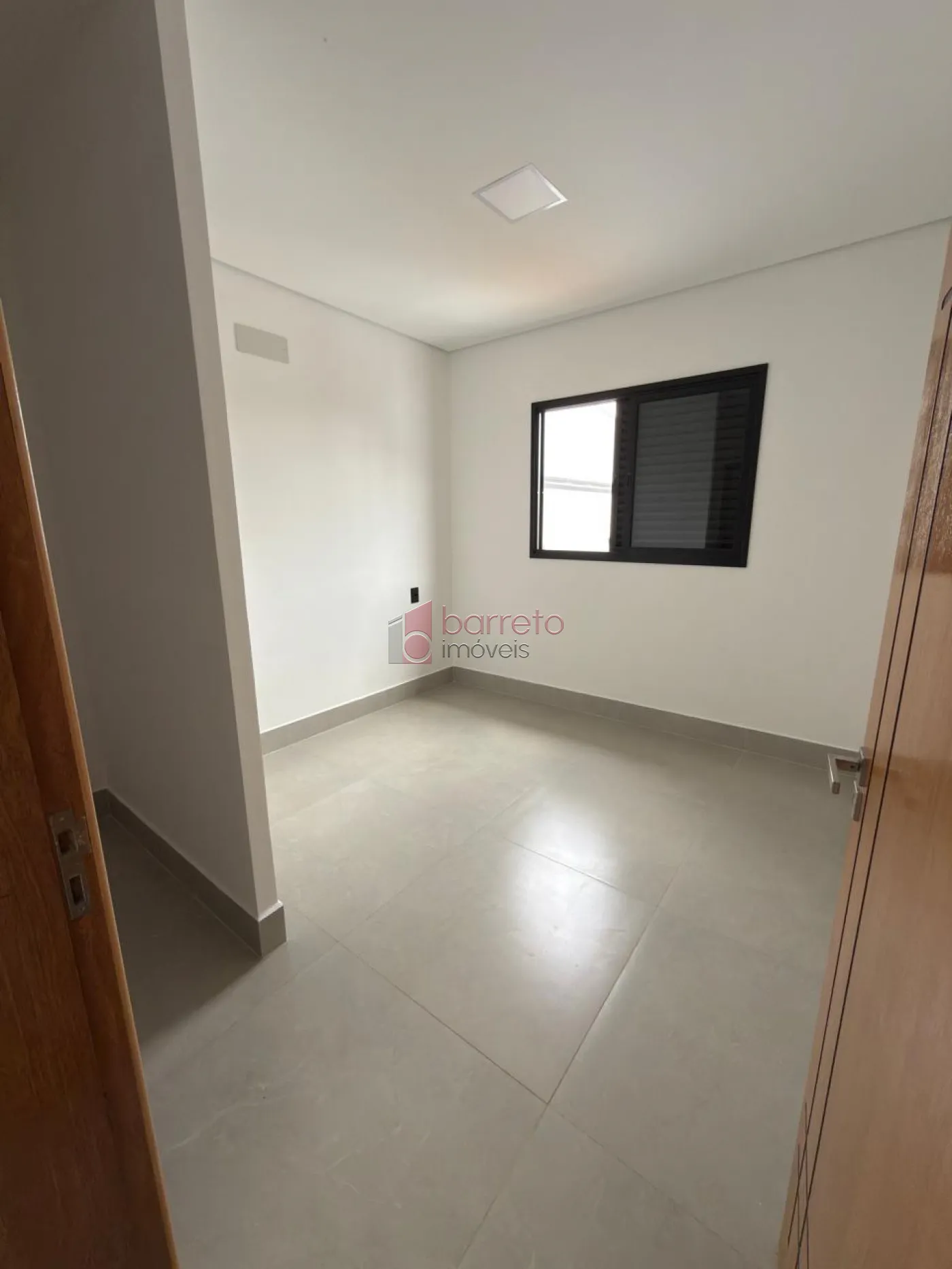 CASA TÉRREA À VENDA NO JARDIM VALE VERDE EM JUNDIAÍ/SP