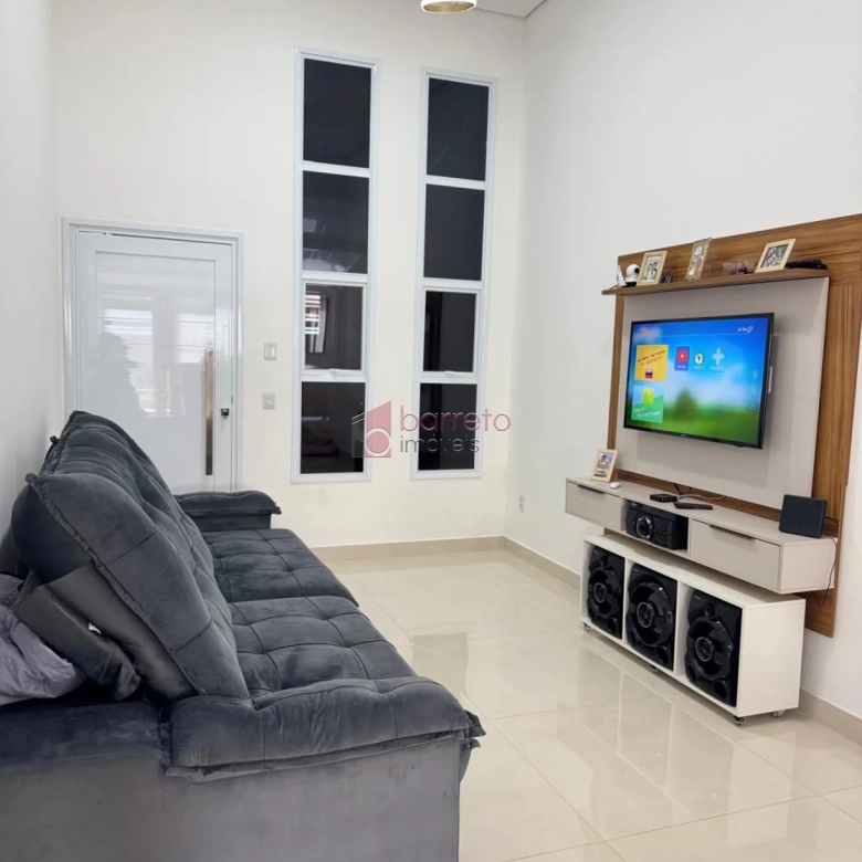 CASA À VENDA NO BAIRRO JARDIM VALE VERDE EM JUNDIAÍ/SP
