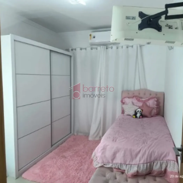 CASA À VENDA NO BAIRRO JARDIM VALE VERDE EM JUNDIAÍ/SP