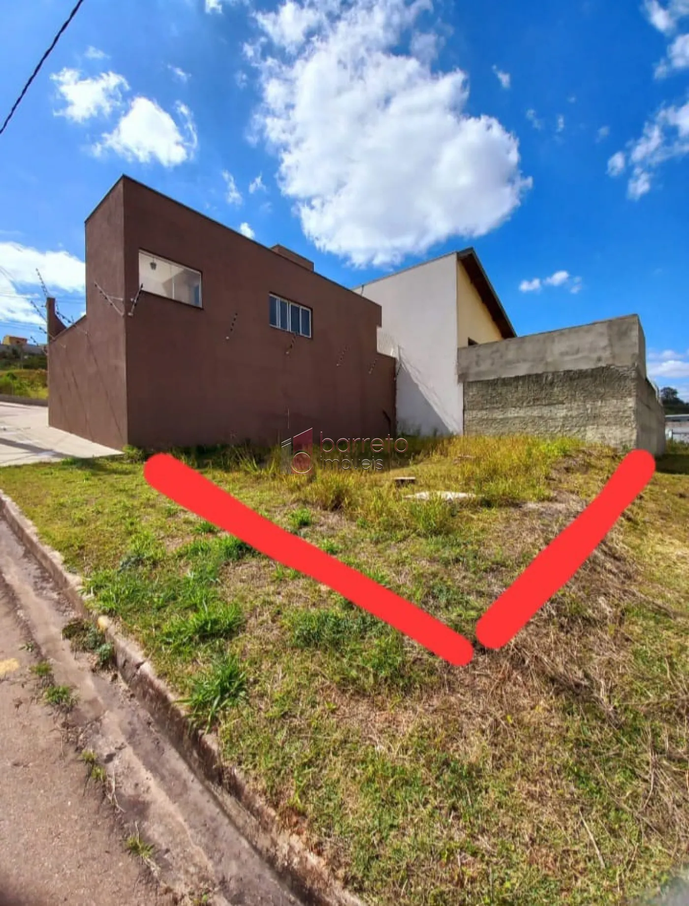 CASA À VENDA NO BAIRRO JARDIM IPANEMA – JUNDIAÍ/SP