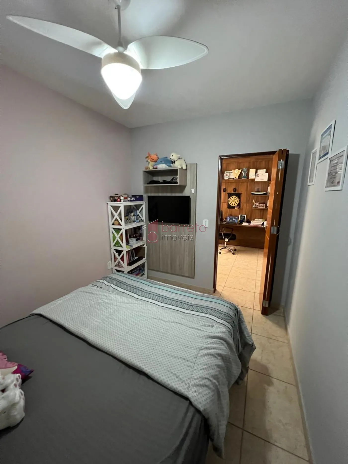 CASA À VENDA NO JARDIM SARAPIRANGA – MEDEIROS – JUNDIAÍ/SP