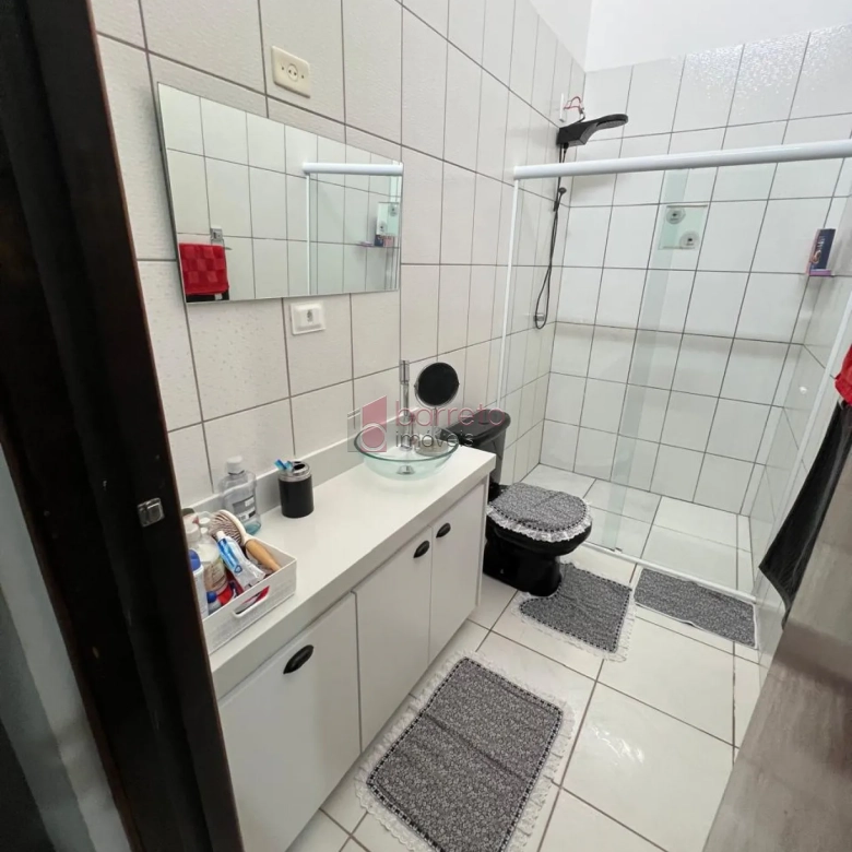 CASA À VENDA NO JARDIM SARAPIRANGA – MEDEIROS – JUNDIAÍ/SP