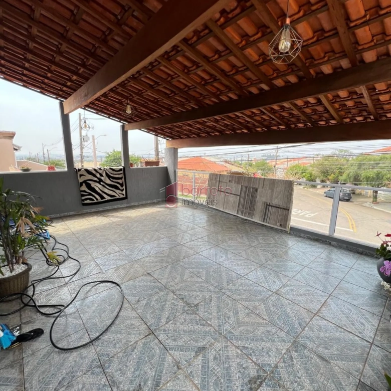 CASA À VENDA NO JARDIM SARAPIRANGA – MEDEIROS – JUNDIAÍ/SP