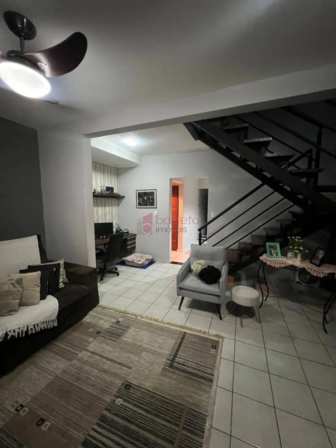 CASA À VENDA NO JARDIM SARAPIRANGA – MEDEIROS – JUNDIAÍ/SP