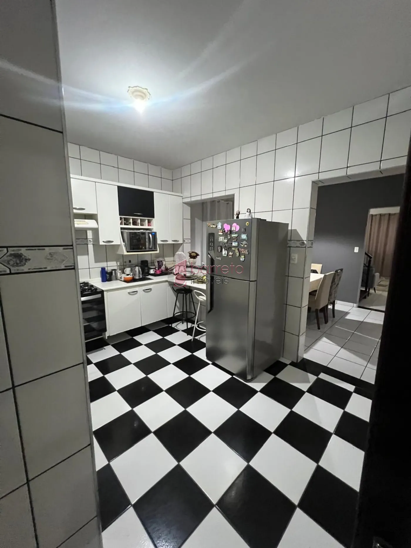 CASA À VENDA NO JARDIM SARAPIRANGA – MEDEIROS – JUNDIAÍ/SP