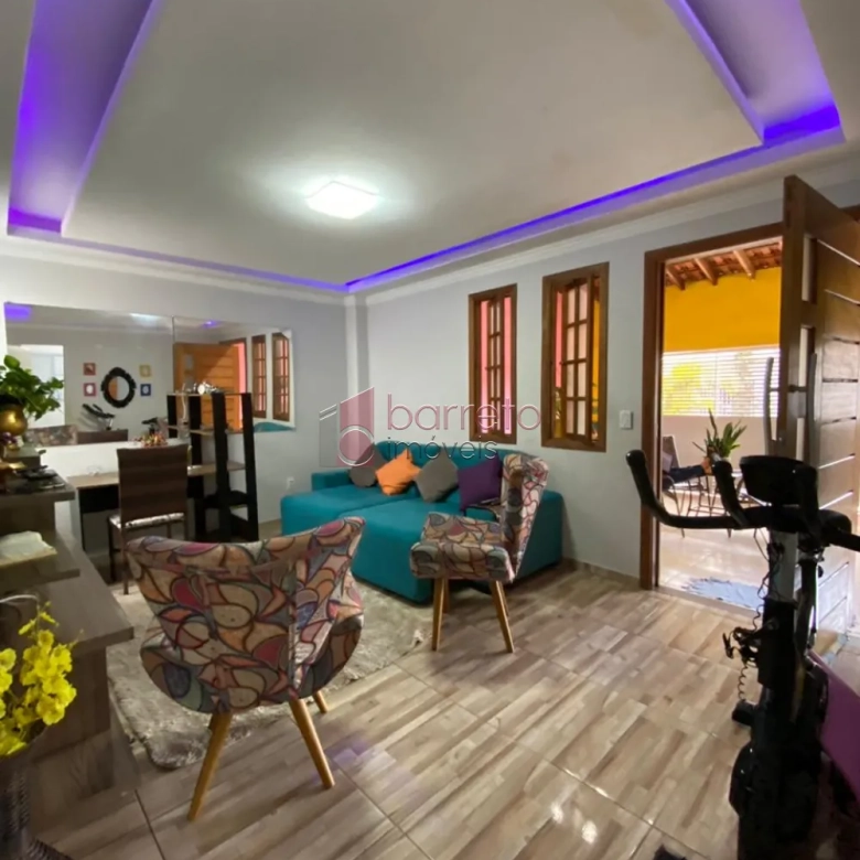 EXCELENTE CASA À VENDA NO JARDIM NOVO HORIZONTE EM JUNDIAÍ/SP