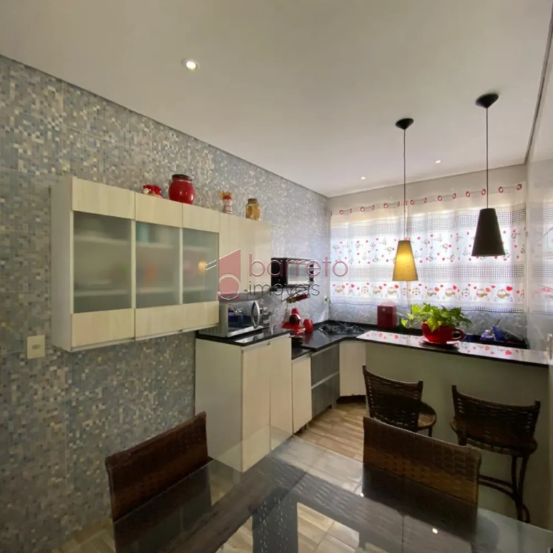 EXCELENTE CASA À VENDA NO JARDIM NOVO HORIZONTE EM JUNDIAÍ/SP