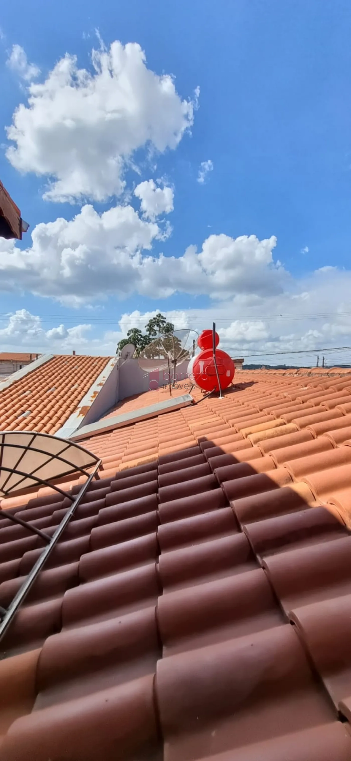 CASA À VENDA NO BAIRRO ALMERINDA CHAVES EM JUNDIAÍ/SP