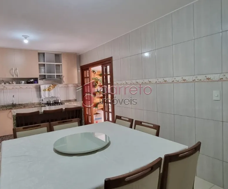 CASA À VENDA NO BAIRRO ALMERINDA CHAVES EM JUNDIAÍ/SP