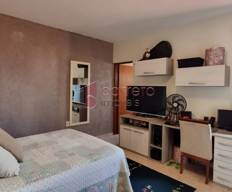 CASA À VENDA NO BAIRRO ALMERINDA CHAVES EM JUNDIAÍ/SP