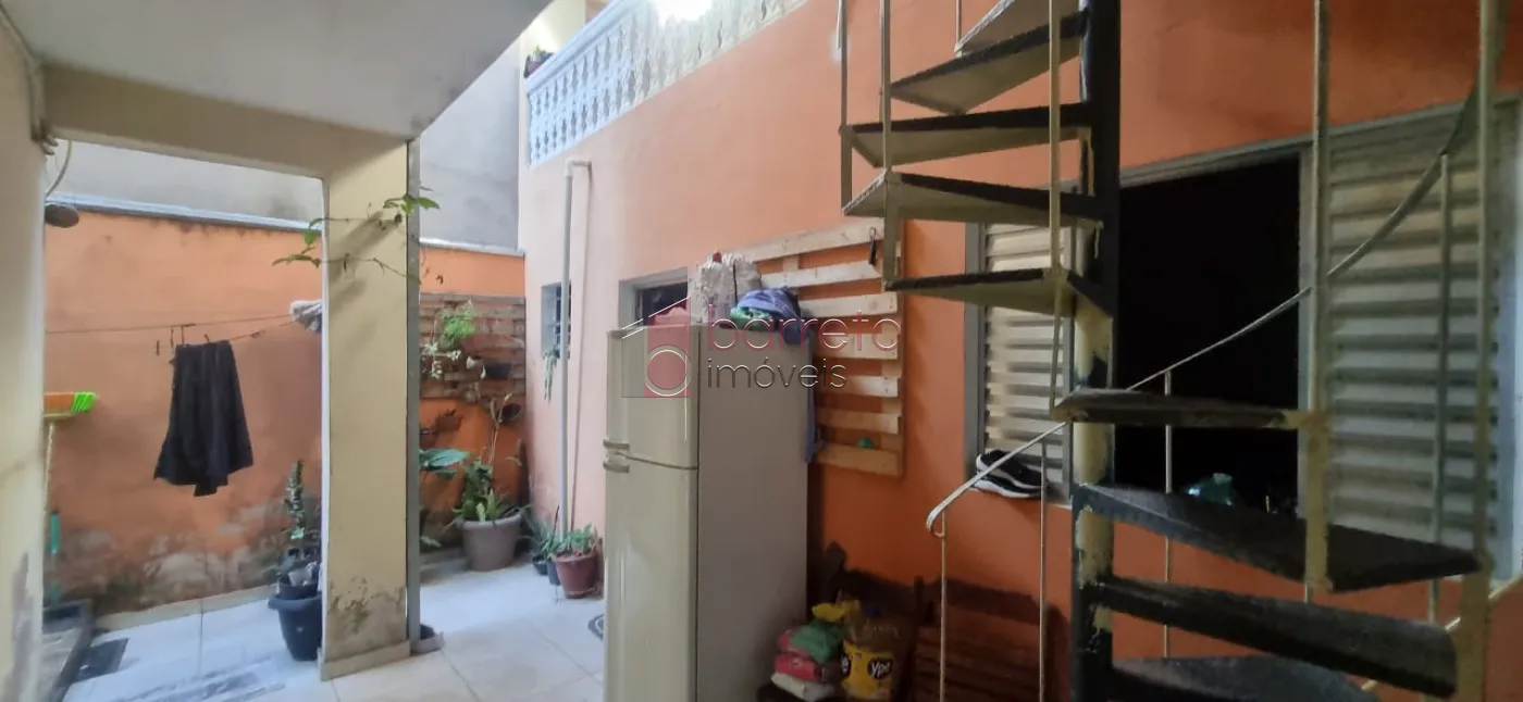 SOBRADO À VENDA NO BAIRRO ALMERINDA CHAVES – JUNDIAÍ/SP