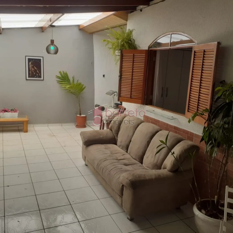 CASA TÉRREA PARA VENDA E LOCAÇÃO NO BAIRRO ALMERINDA CHAVES – JUNDIAÍ/SP
