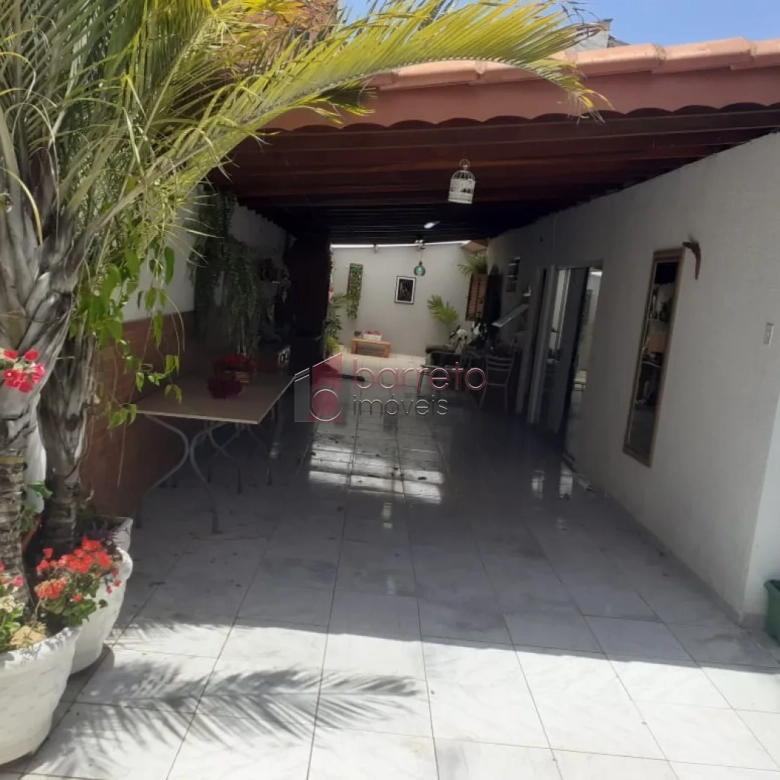 CASA TÉRREA PARA VENDA E LOCAÇÃO NO BAIRRO ALMERINDA CHAVES – JUNDIAÍ/SP