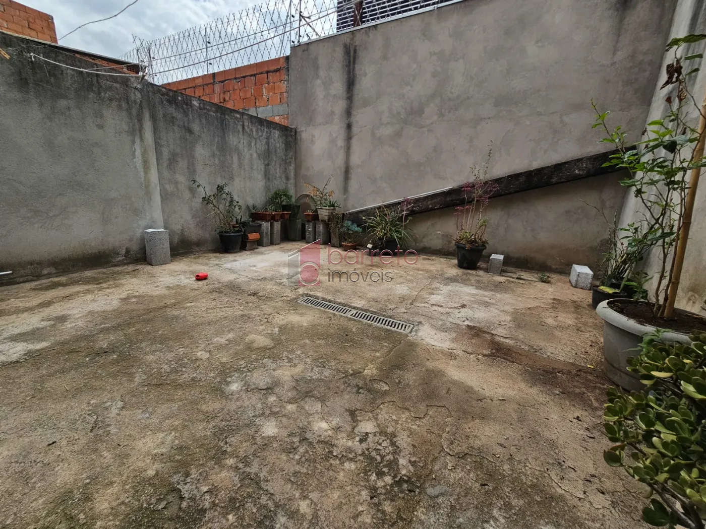 CASA À VENDA NO BAIRRO PARQUE CENTENÁRIO – JUNDIAÍ/SP