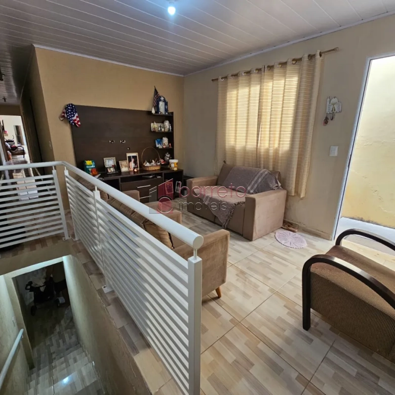 CASA À VENDA NO BAIRRO PARQUE CENTENÁRIO – JUNDIAÍ/SP