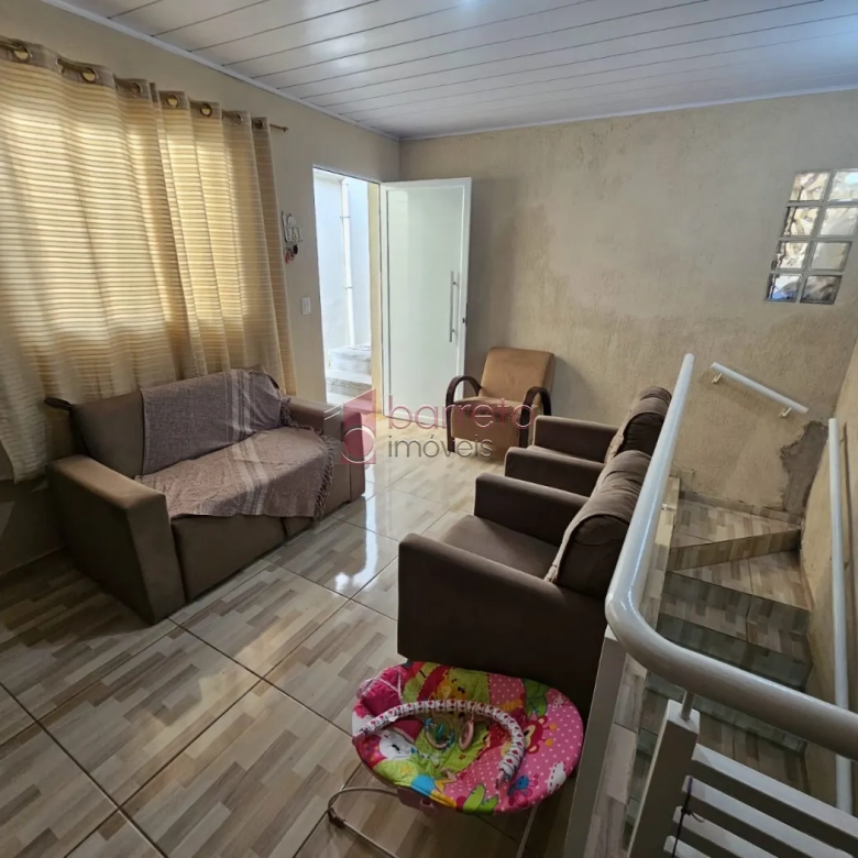 CASA À VENDA NO BAIRRO PARQUE CENTENÁRIO – JUNDIAÍ/SP