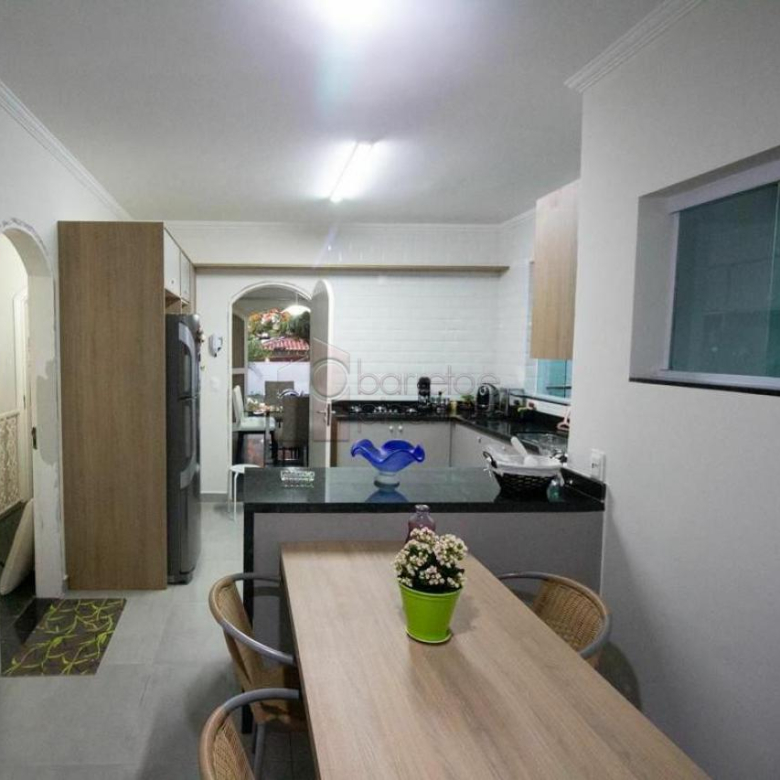 CASA PARA VENDA NO BAIRRO PARQUE DO COLÉGIO – JUNDIAI/SP