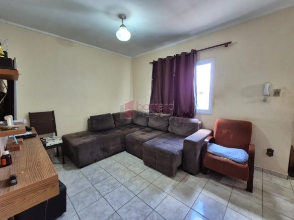 SOBRADO COM EDÍCULA À VENDA NO BAIRRO PARQUE RESIDENCIAL ELOY CHAVES – JUNDIAÍ/SP