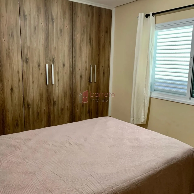 CASA COM EDÍCULA À VENDA NO PARQUE RESIDENCIAL ELOY CHAVES EM JUNDIAÍ – SP