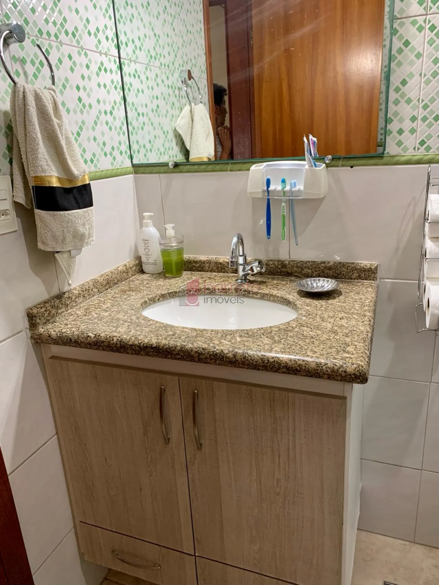 CASA COM EDÍCULA À VENDA NO PARQUE RESIDENCIAL ELOY CHAVES EM JUNDIAÍ – SP