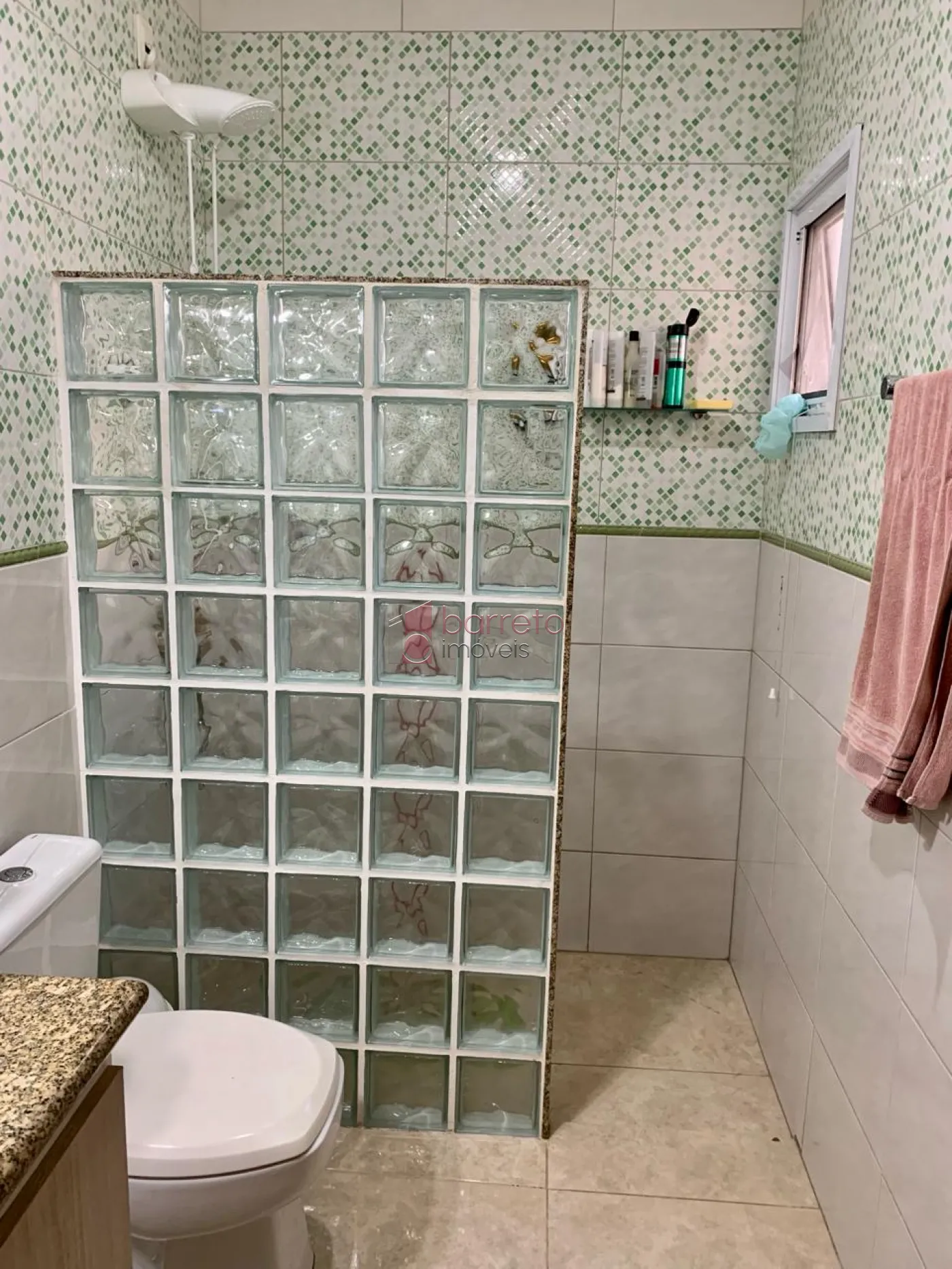 CASA COM EDÍCULA À VENDA NO PARQUE RESIDENCIAL ELOY CHAVES EM JUNDIAÍ – SP