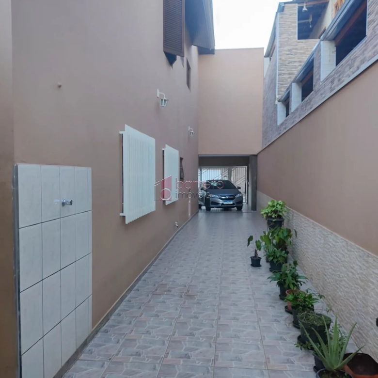 SOBRADO À VENDA NO JARDIM SÃO VICENTE – JUNDIAÍ/SP