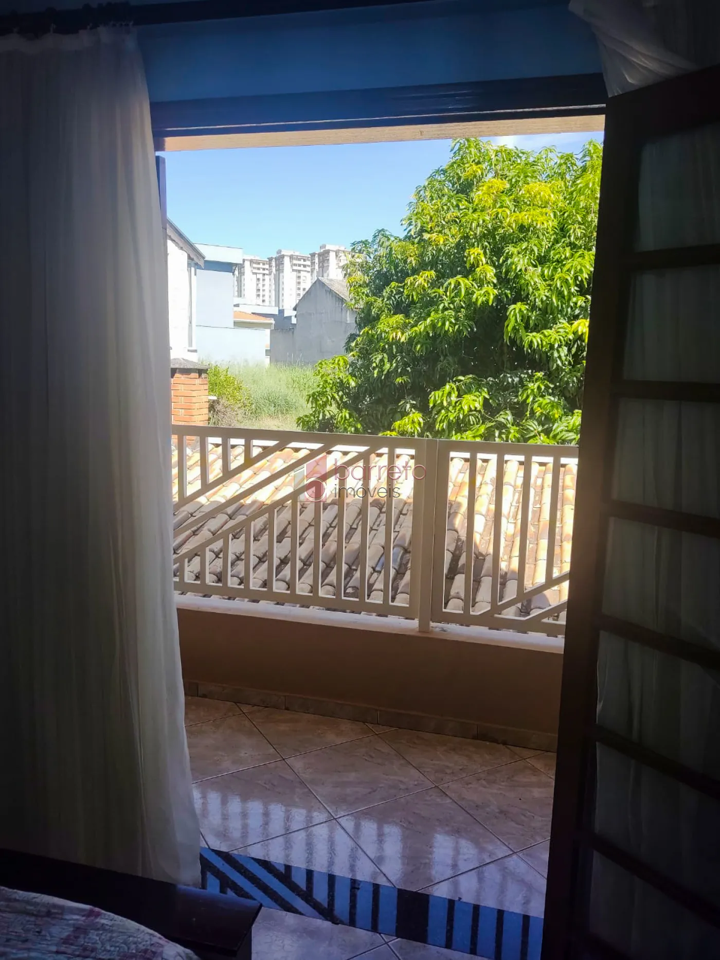 SOBRADO À VENDA NO JARDIM SÃO VICENTE – JUNDIAÍ/SP