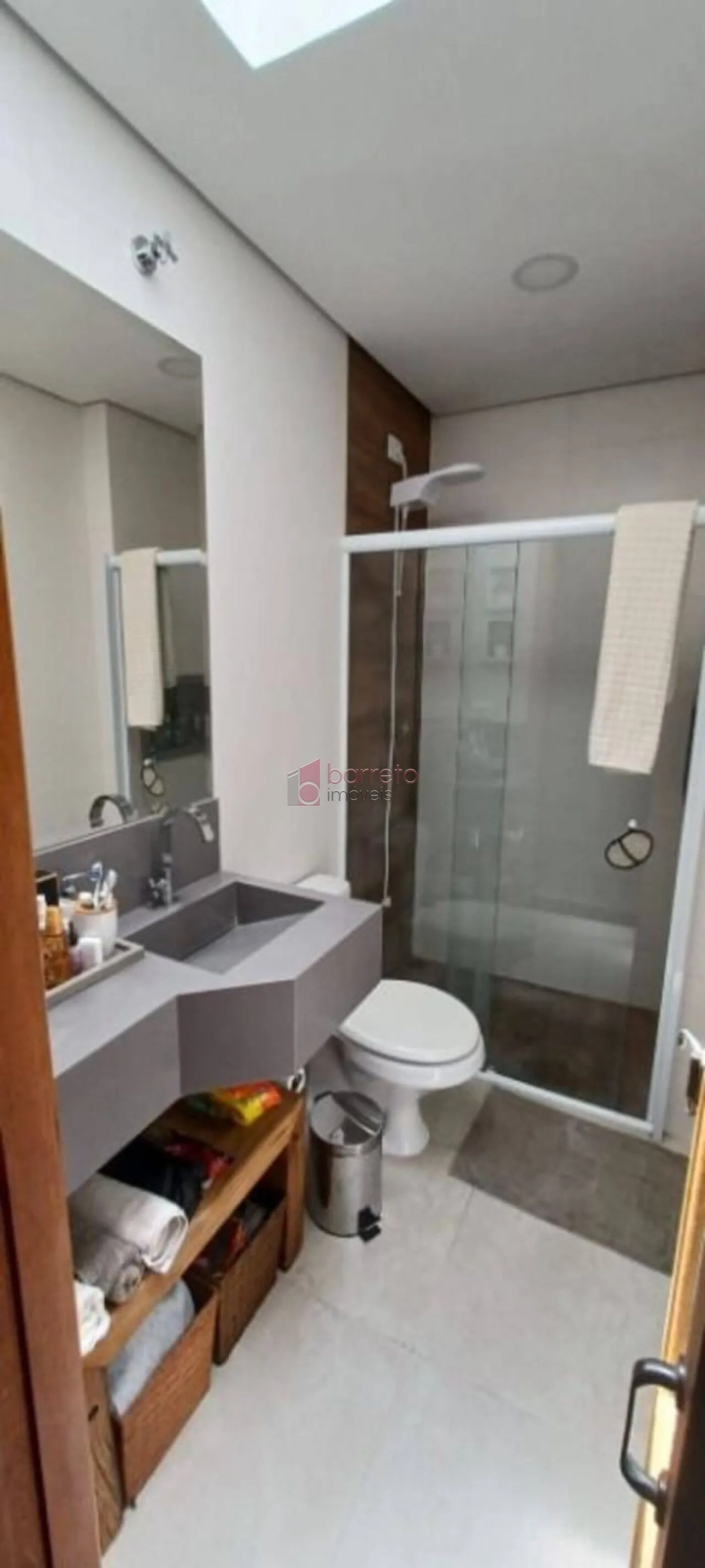CASA COM ENTRADA INDIVIDUAL PARA LOCAÇÃO NO BAIRRO DO TRAVIÚ – JUNDIAÍ/SP