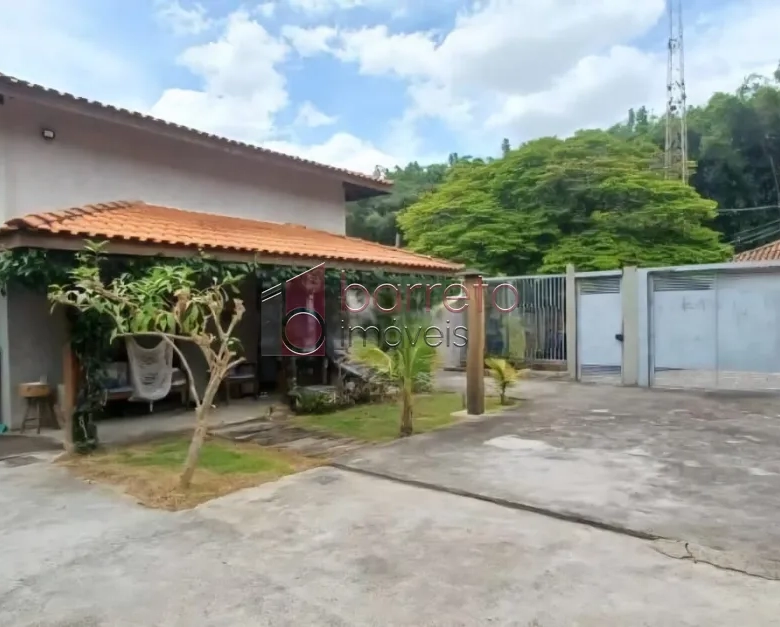 CASA COM ENTRADA INDIVIDUAL PARA LOCAÇÃO NO BAIRRO DO TRAVIÚ – JUNDIAÍ/SP