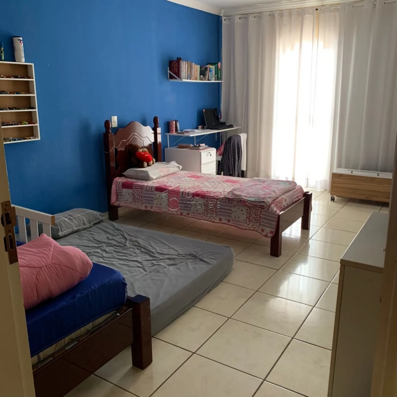 CASA À VENDA NO BAIRRO TULIPAS EM JUNDIAÍ/SP