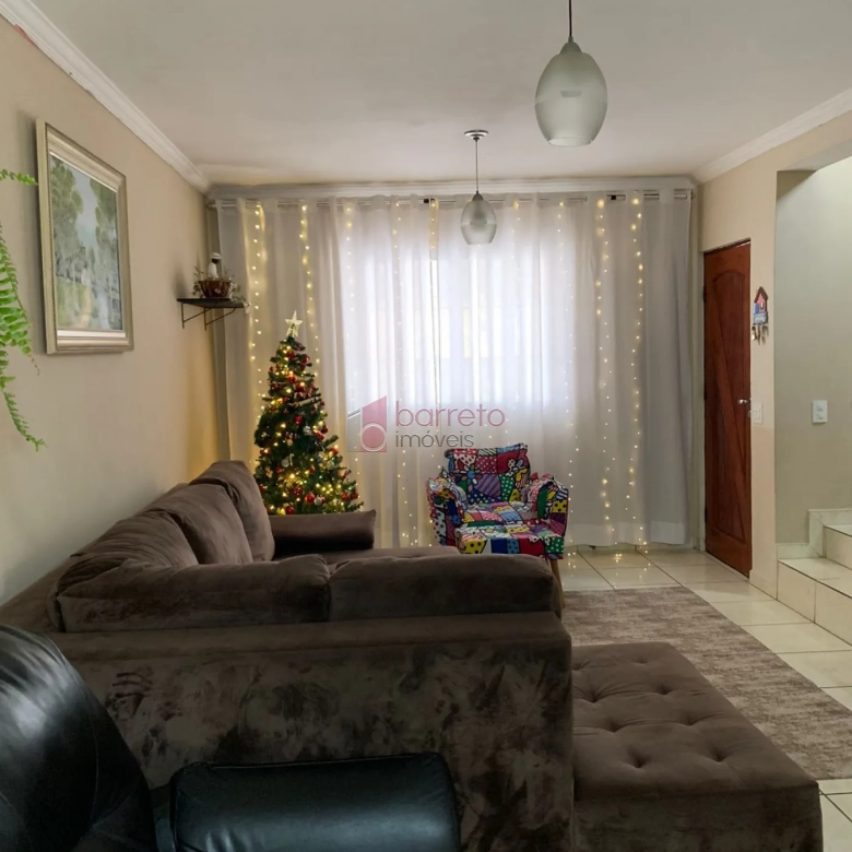 CASA À VENDA NO BAIRRO TULIPAS EM JUNDIAÍ/SP