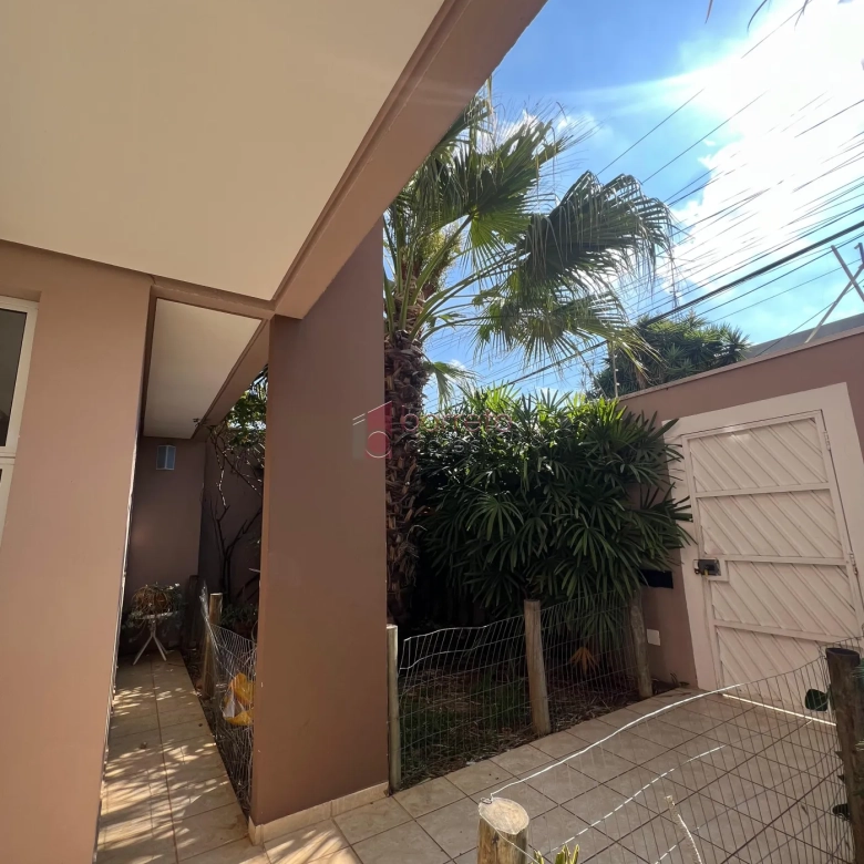 CASA À VENDA NO BAIRRO VILA AGRÍCOLA EM JUNDIAÍ/SP