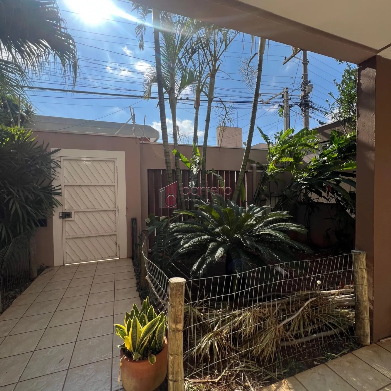 CASA À VENDA NO BAIRRO VILA AGRÍCOLA EM JUNDIAÍ/SP