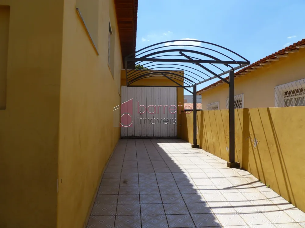CASA À VENDA NO BAIRRO VILA ARENS EM JUNDIAÍ/SP