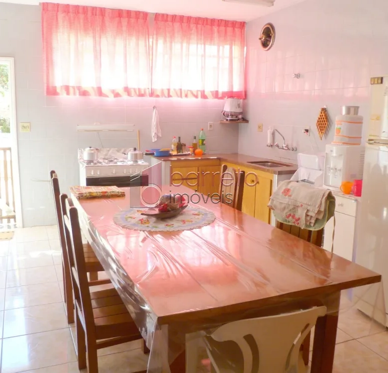 CASA À VENDA NO BAIRRO VILA ARENS EM JUNDIAÍ/SP