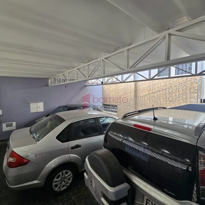 CASA COM 02 EDÍCULAS À VENDA NA VILA BANDEIRANTES EM JUNDIAÍ/SP