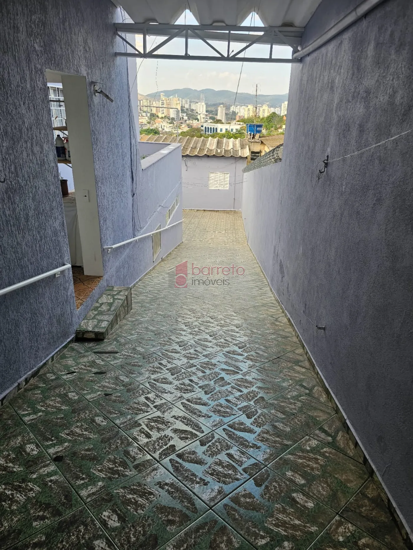 CASA COM 02 EDÍCULAS À VENDA NA VILA BANDEIRANTES EM JUNDIAÍ/SP